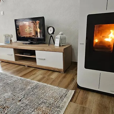 Deny Апартаменты Sanski Most